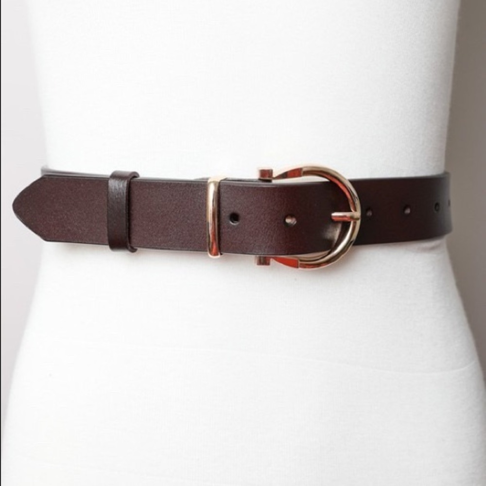 Brown Leather Belt with Horseshoe Buckle - Picture 2 of 5